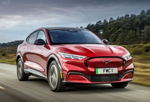 Motoring correspondent, commentator and former BBC Scotland journalist, Alan Douglas reviews the Exciting Ford Mach-E